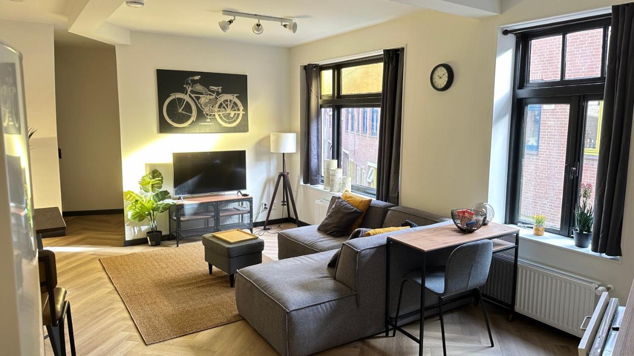 Het Achterdek Apartment ซโวลเลอ ภายนอก รูปภาพ